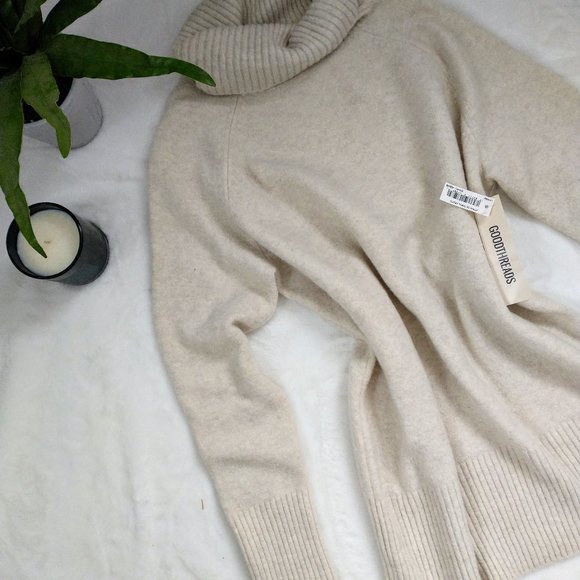 Goodthreads Sweaters - NWT Goodthreads Cream Sweater - Large